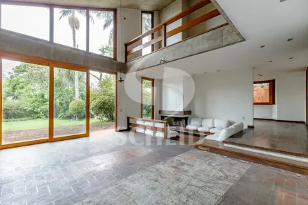 Casa com 5 Quartos para alugar, 505m² no Jardim Petrópolis, São Paulo