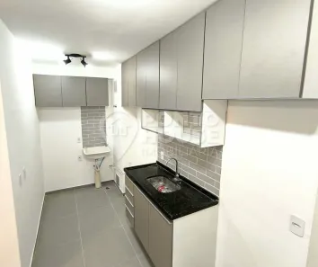 Apartamento com 2 Quartos para alugar, 33m² no Saúde, São Paulo