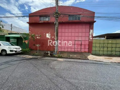 Galpão/Depósito/Armazém para alugar, 410m² no Custódio Pereira, Uberlândia