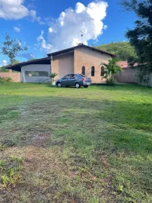 Fazenda/Sítio com 3 Quartos para venda ou aluguel, 200m² no Chácara São Félix, Taubaté