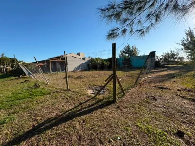 Lote/Terreno à venda, 300m² no Imara, Imbé