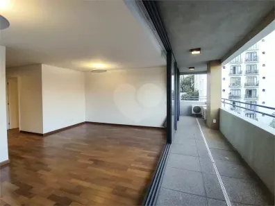Apartamento com 2 Quartos para alugar, 145m² no Vila Madalena, São Paulo