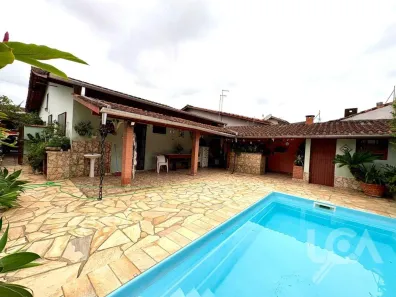 Casa com 3 Quartos à venda, 115m² no Martim de Sá, Caraguatatuba