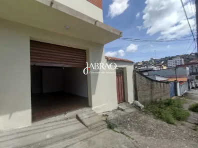 com 3 Quartos para alugar, 28m² no São Sebastião, Barbacena