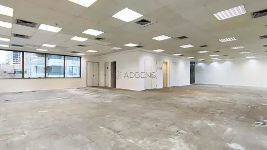 Sala Comercial para alugar, 196m² no Vila Olímpia, São Paulo