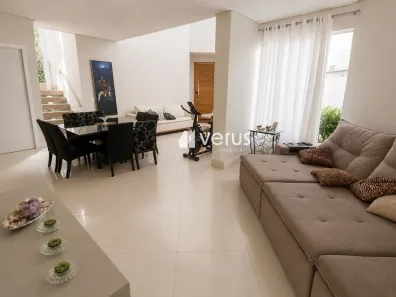 Casa de Condomínio com 3 Quartos para alugar, 300m² no Jardim Inconfidência, Uberlândia
