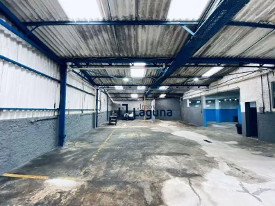 Galpão/Depósito/Armazém para alugar, 352m² no Vila Vitória, Santo André