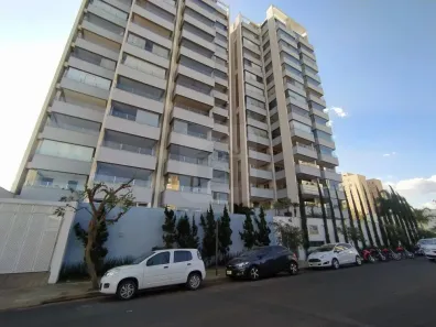 Apartamento com 3 Quartos para alugar, 171m² no Saraiva, Uberlândia