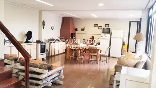 Casa com 4 Quartos à venda, 289m² no Sarandi, Porto Alegre