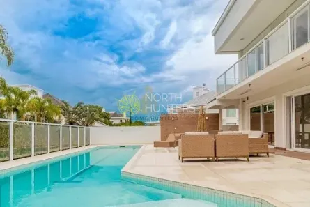 Casa com 7 Quartos para alugar, 620m² no Jurerê Internacional, Florianópolis