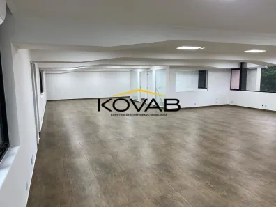 Sala Comercial para alugar, 212m² no Cidade Monções, São Paulo