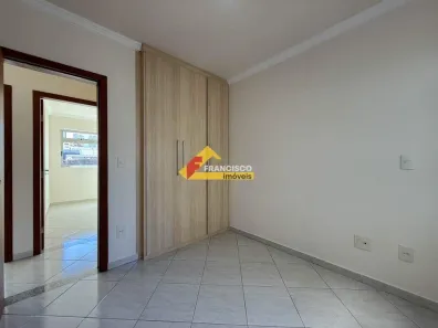 Apartamento com 3 Quartos para alugar, 90m² no Centro, Divinópolis