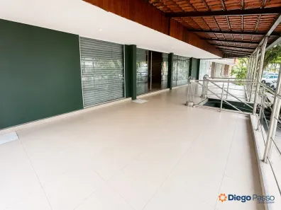 Ponto Comercial com 3 Quartos para alugar, 240m² no Adrianópolis, Manaus