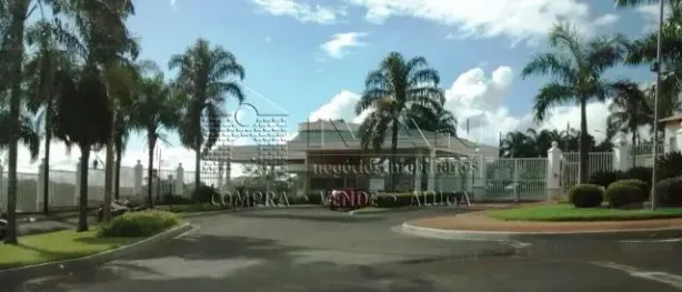 Casa de Condomínio com 3 Quartos para alugar, 253m² no Aclimação, Uberlândia