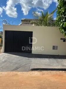 Casa com 2 Quartos à venda, 111m² no Setor Cristina II Expansão, Trindade