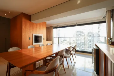 Apartamento com 3 Quartos à venda, 145m² no Jardim das Acácias, São Paulo