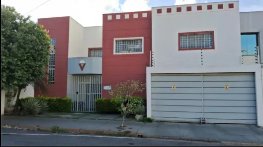 Ponto Comercial com 4 Quartos para alugar, 231m² no Baú, Cuiabá
