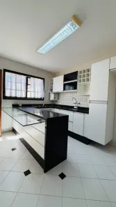 Casa com 3 Quartos à venda, 153m² no Engenho do Mato, Niterói