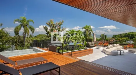 Apartamento com 2 Quartos para alugar, 130m² no Cacupé, Florianópolis