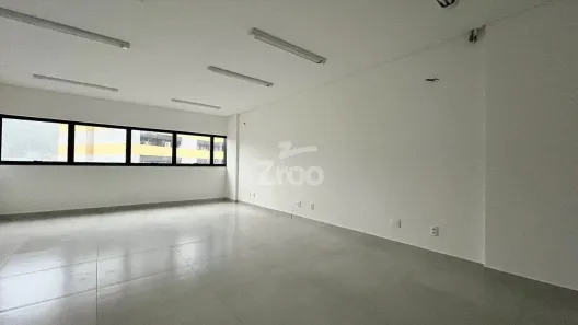 Sala Comercial para alugar, 43m² no Garcia, Blumenau