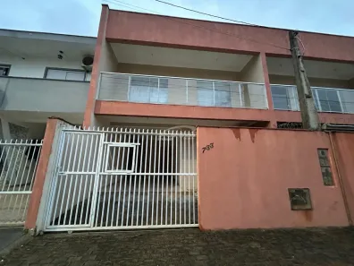 Casa com 2 Quartos para alugar, 92m² no Itacolomi, Balneário Piçarras