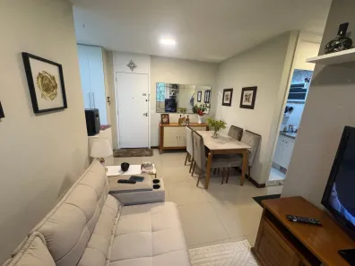 Apartamento com 2 Quartos à venda, 52m² no Vargem Pequena, Rio de Janeiro