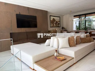 Sobrado com 5 Quartos à venda, 700m² no Jardim São Caetano, São Caetano do Sul