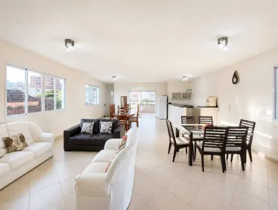 Casa com 5 Quartos à venda, 334m² no Embaré, Santos