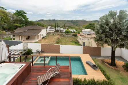 Casa com 4 Quartos para alugar, 330m² no Setor Habitacional Jardim Botânico, Brasília