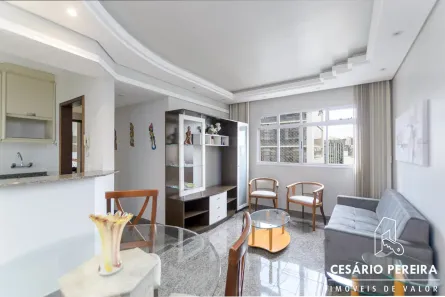 Apartamento com 2 Quartos para alugar, 76m² no Centro, Curitiba