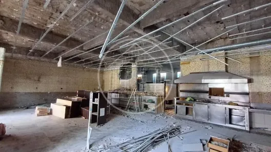 Ponto Comercial para alugar, 350m² no Parque Maria Fernandes, São Paulo