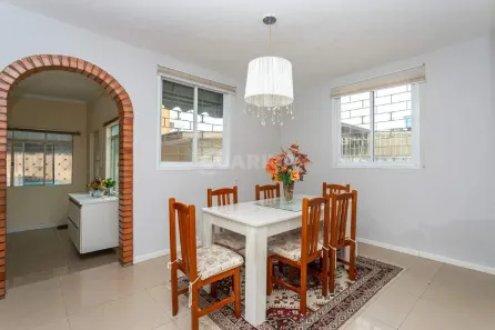 Casa com 2 Quartos para alugar, 154m² no Camaquã, Porto Alegre
