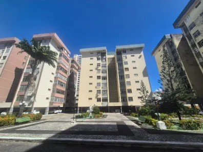 Apartamento com 2 Quartos à venda, 90m² no José Bonifácio, Fortaleza