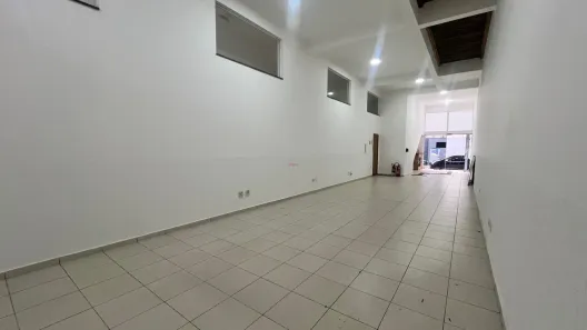 Sala Comercial para alugar, 144m² no Vila Santa Terezinha, Várzea Paulista