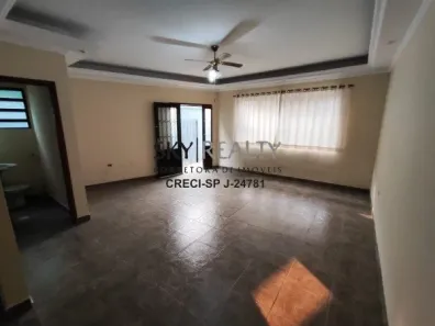 Casa com 3 Quartos à venda, 195m² no Vila Campo Grande, São Paulo