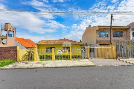 Casa com 3 Quartos à venda, 191m² no Tingui, Curitiba