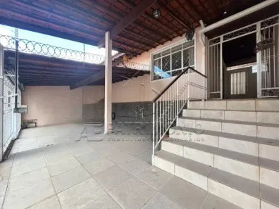 Casa com 3 Quartos à venda, 211m² no Jardim Saira, Sorocaba