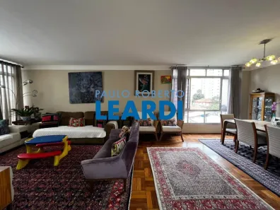 Apartamento com 3 Quartos à venda, 180m² no Jardim Paulista, São Paulo