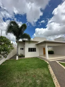 Casa com 3 Quartos à venda, 220m² no Anápolis City, Anápolis
