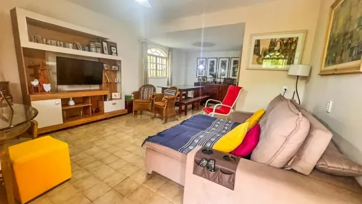 Casa com 7 Quartos à venda, 375m² no Manguinhos, Serra