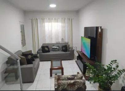 Casa com 3 Quartos à venda, 144m² no Jardim Pararangaba, São José dos Campos