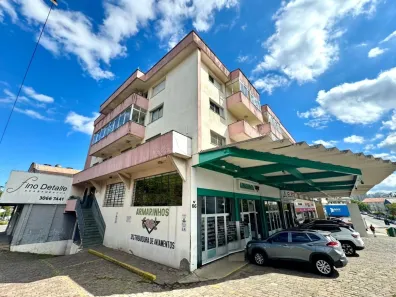 Apartamento com 2 Quartos para alugar, 65m² no Sagrada Família, Caxias do Sul