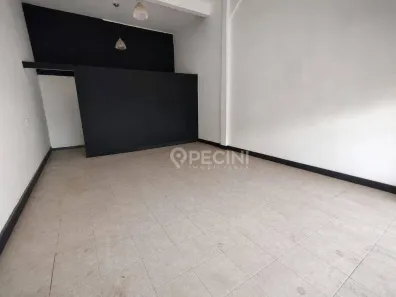 Ponto Comercial para alugar, 43m² no Zona Central, Rio Claro