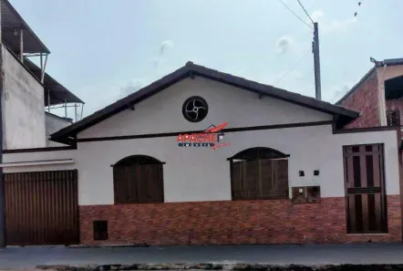 Casa com 4 Quartos à venda, 300m² no Teixeiras, Teixeiras