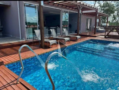 Fazenda/Sítio com 3 Quartos à venda, 3000m² no Zona Rural, São João do Itaperiú
