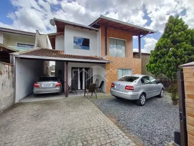 Casa com 2 Quartos à venda, 180m² no Nova Brasília, Joinville