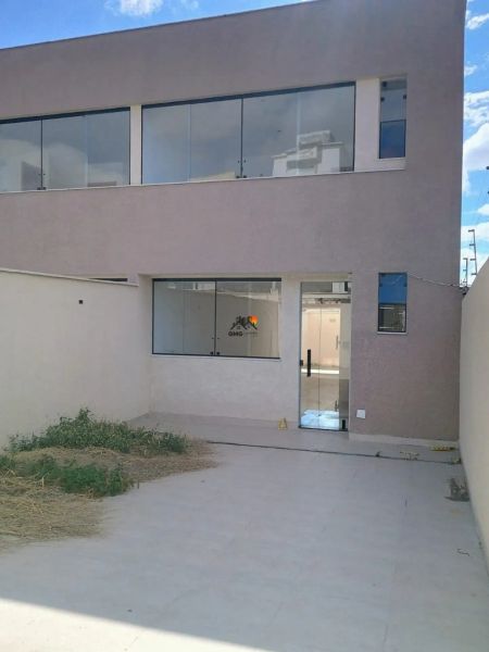 Casa com 3 quartos — Santa Branca, Belo Horizonte