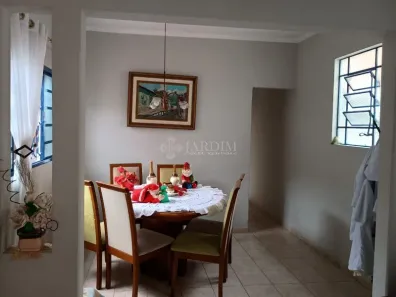 Casa com 2 Quartos à venda, 142m² no Cidade Alta, Piracicaba