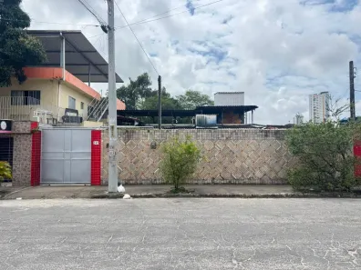 Casa com 1 Quarto para alugar, 120m² no Iputinga, Recife