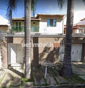 Casa com 5 Quartos à venda, 200m² no Sapucaias III, Contagem